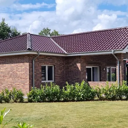 Strandhaus Viktoria * Walchum